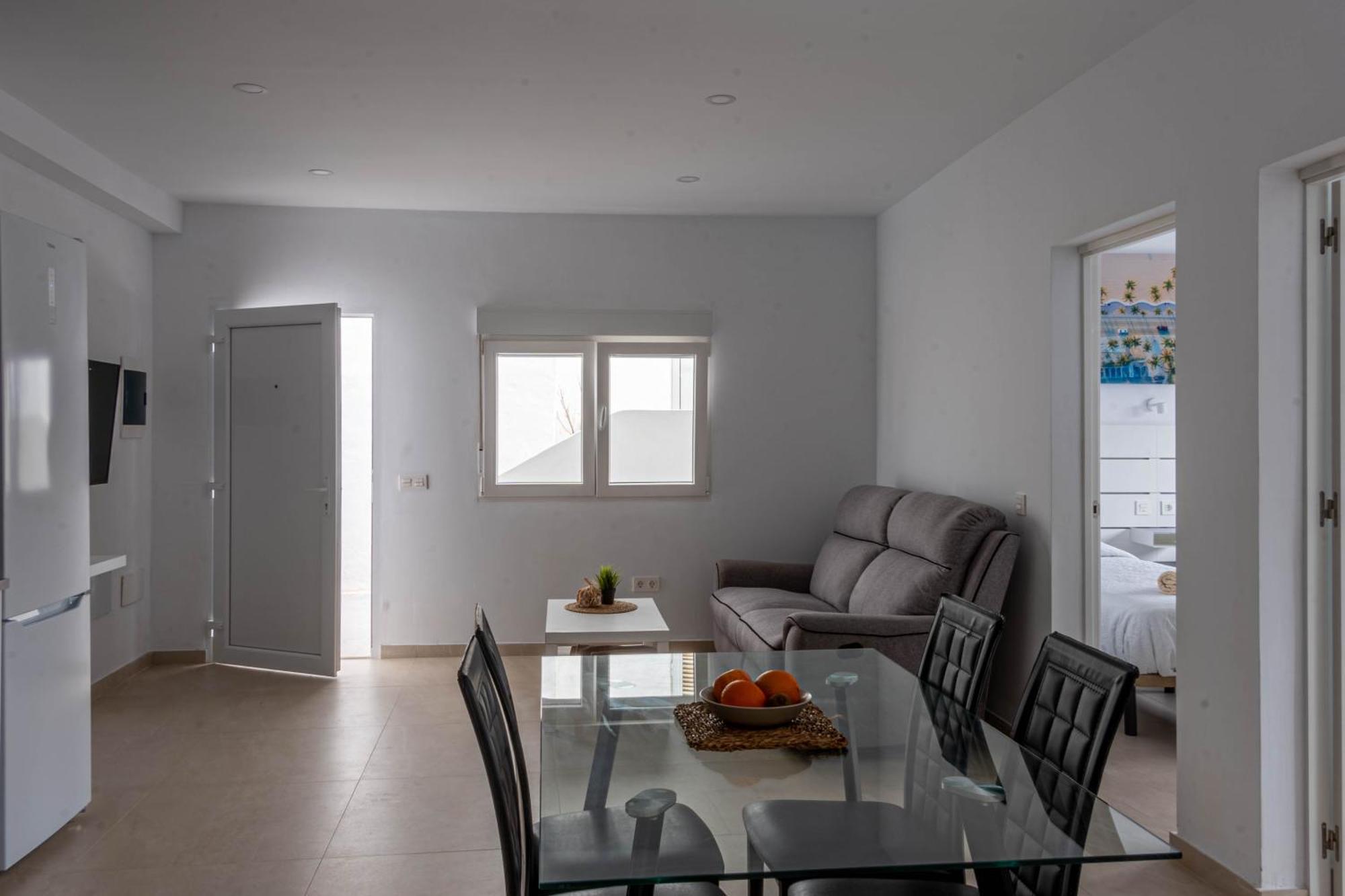 Kiposhi Beach Apartments Punta Mujeres Haria Exterior photo