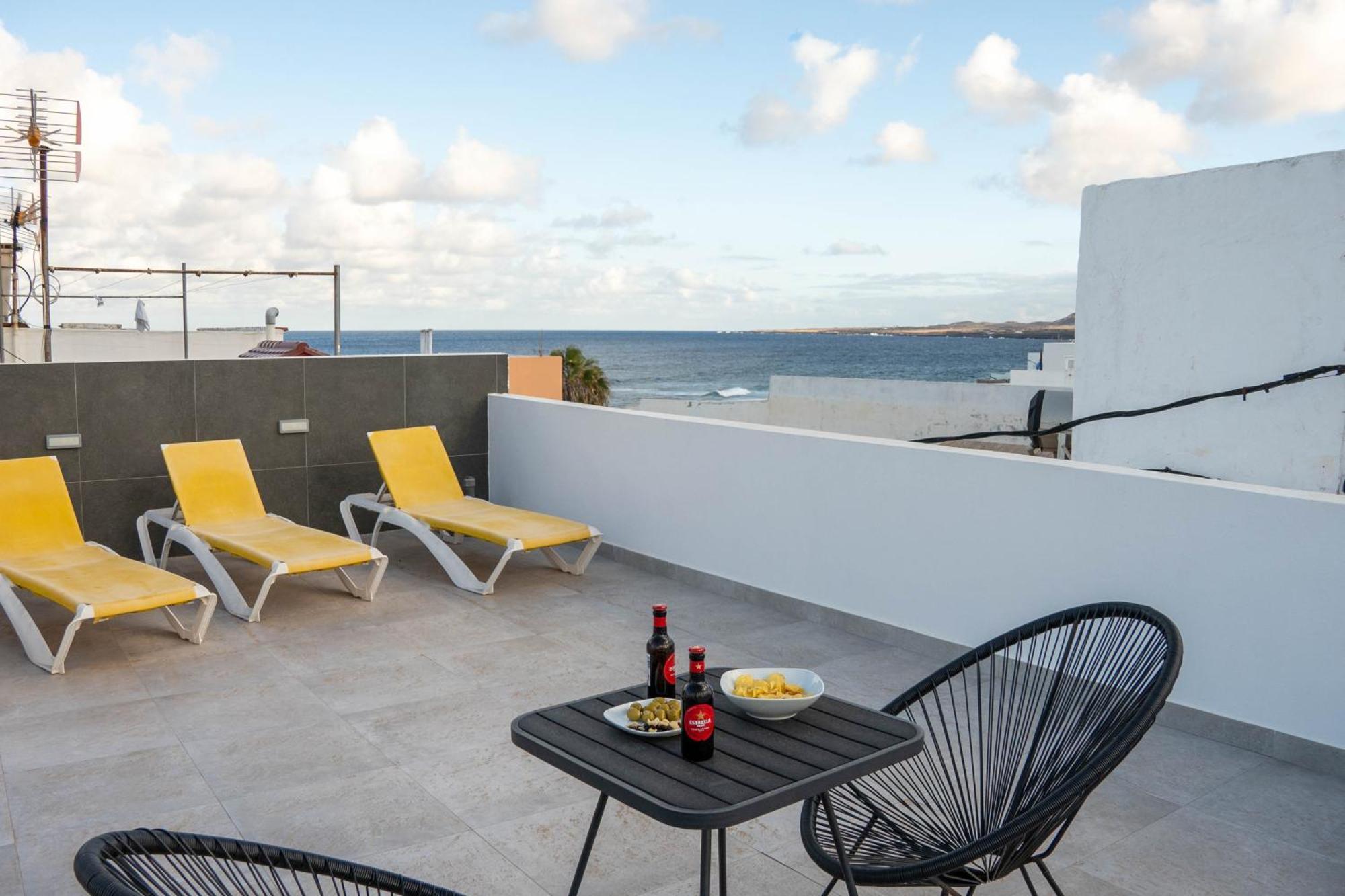 Kiposhi Beach Apartments Punta Mujeres Haria Exterior photo